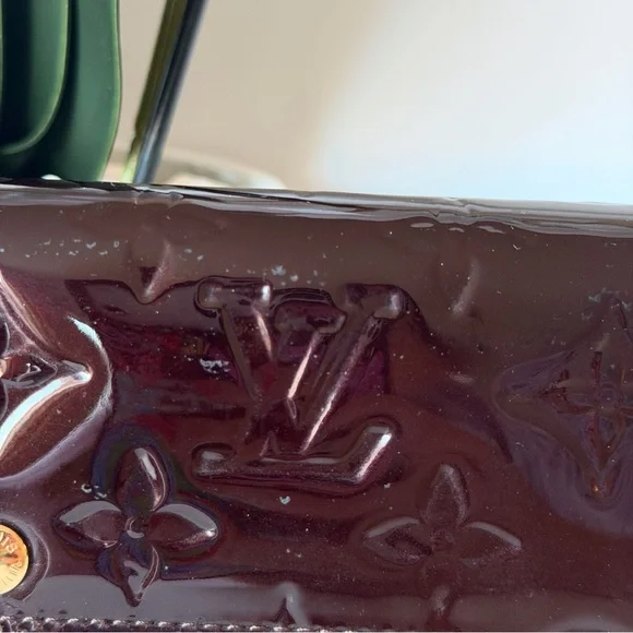 Louis Vuitton Vernis Sarah Wallet Amarante Burgundy w/Box and dust bag Full Set - Picture 6 of 16